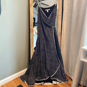 Silk-feel Black and White Spotted Wrap Dress Size 1x